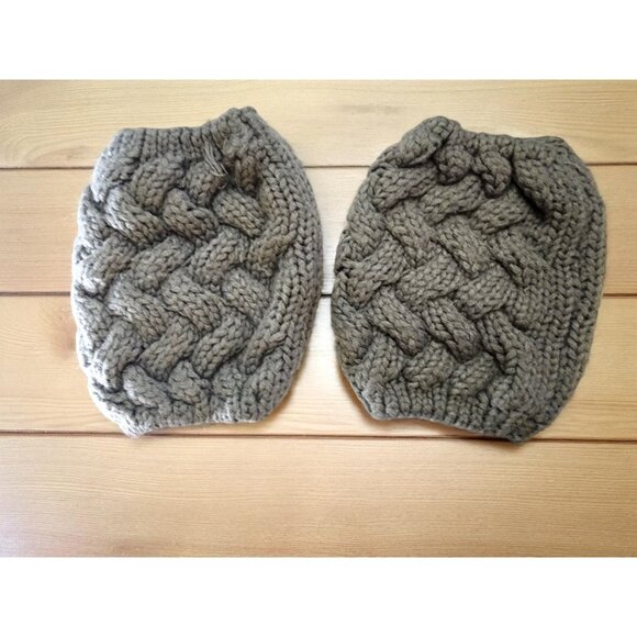 5-Pair Chunky Knit Boot Cuffs Set – Cream, Gray & Black – Cozy Cable Leg Warmers - Picture 5 of 5
